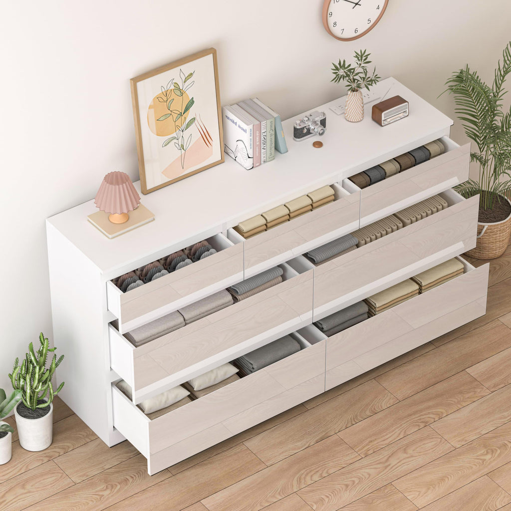 7 Drawers Dresser with Charging Station, Modern Large Dresser with 7 Handle Free Drawers, Wood Chest of Drawers