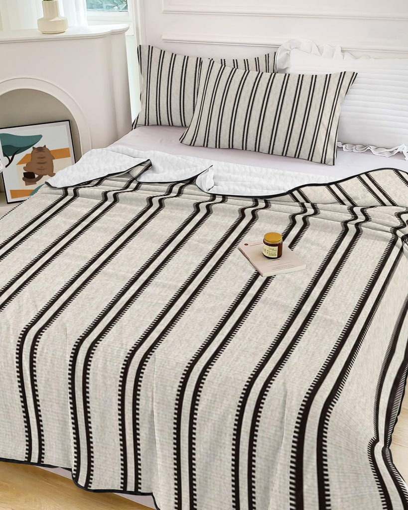 Ticking Stripes Quilt Set 3 Pieces Quilted Bedspread- Soft, Vertical Lines Lightweight Quilt with 2 Pillow