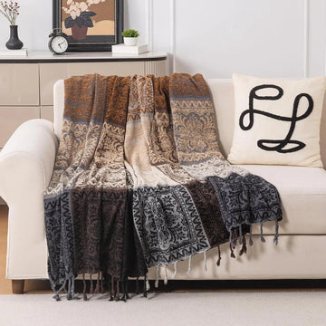 Boho Throw Blanket, Chenille Jacquard Tassels Throw Blankets for Bed Couch Soft Chair, Bohemian Fringe Tassels