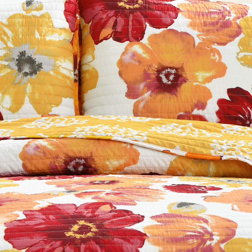 Leah Reversible Floral Quilt Set, 3 Piece Set, Red & Orange - Watercolor Botanical - Cottage Core - French