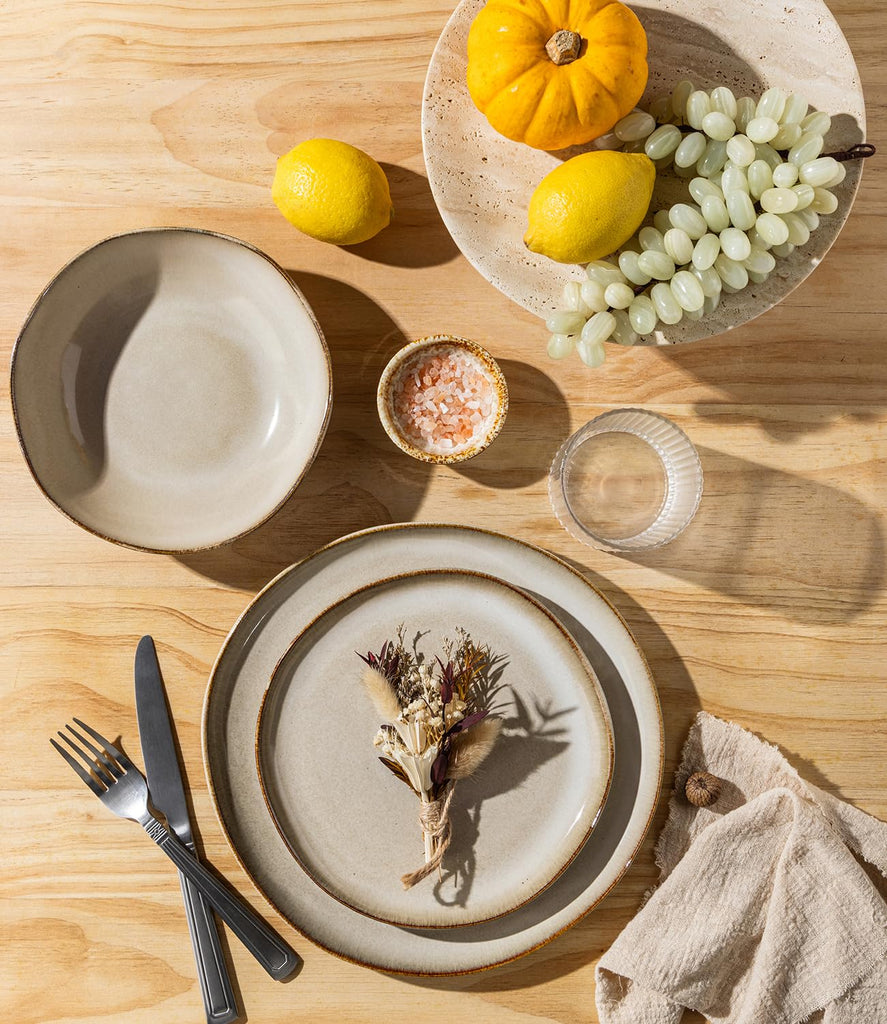 Stoneware Dinnerware Sets for 8,24 Piece Rustic Plates and Bowls Set