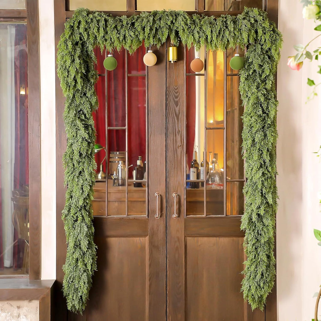 2 Pcs 6 ft Christmas Artificial Cedar Garland Realistic