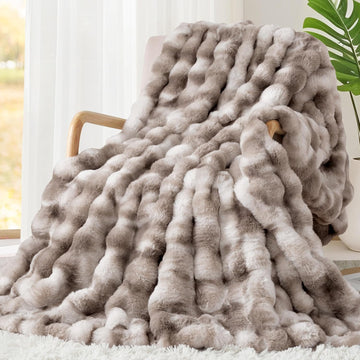 1000GSM Faux Rabbit Fur Throw Blanket, Super Heavy Warm Cozy Brown Blankets for Couch Bed Sofa, Ruched Plush Fuzzy