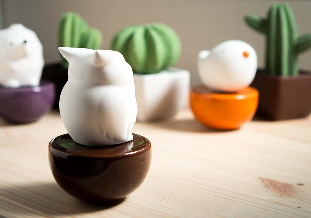 Blinky Owl, Non-Electric Ceramic Diffusers for Essential Oils and Aromatherapy Fragrance, White Ceramic Diffusers in