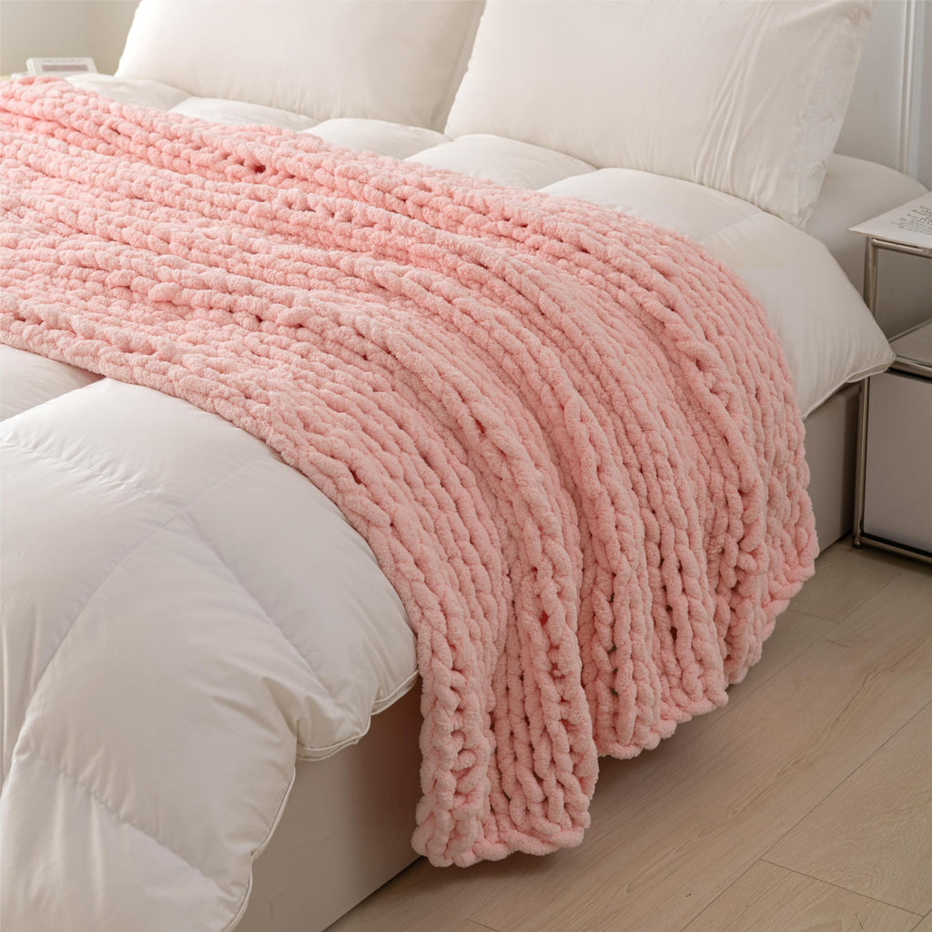 Chunky Knit Blanket Throw 51"×63" for Couch Pink