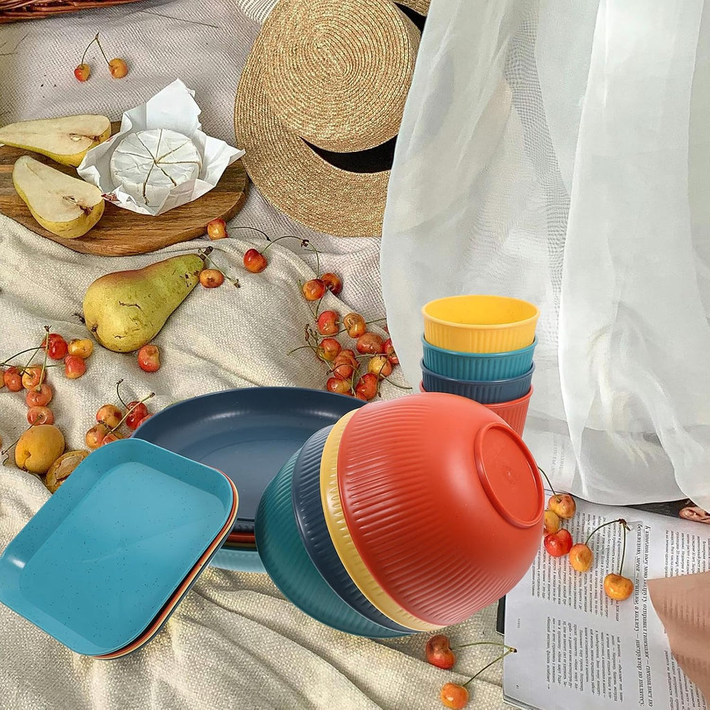 16 Piece Square Dinnerware Set Unbreakable PP Plates Bowls Xmas