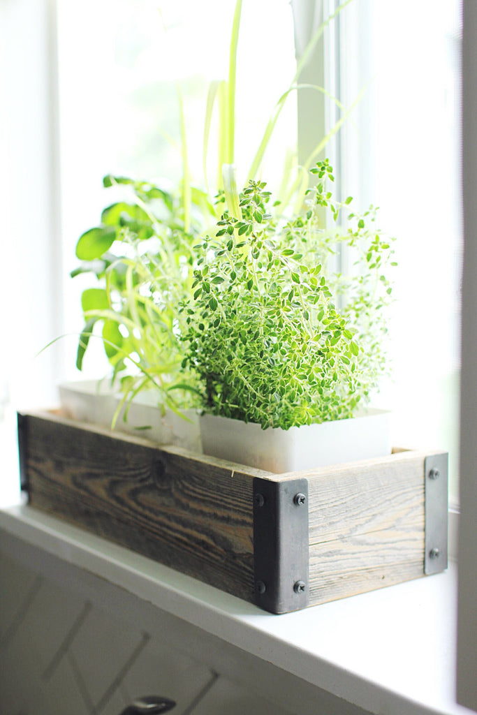 Reclaimed Wood Planter Box with Metal Brackets (Small - 14.5")