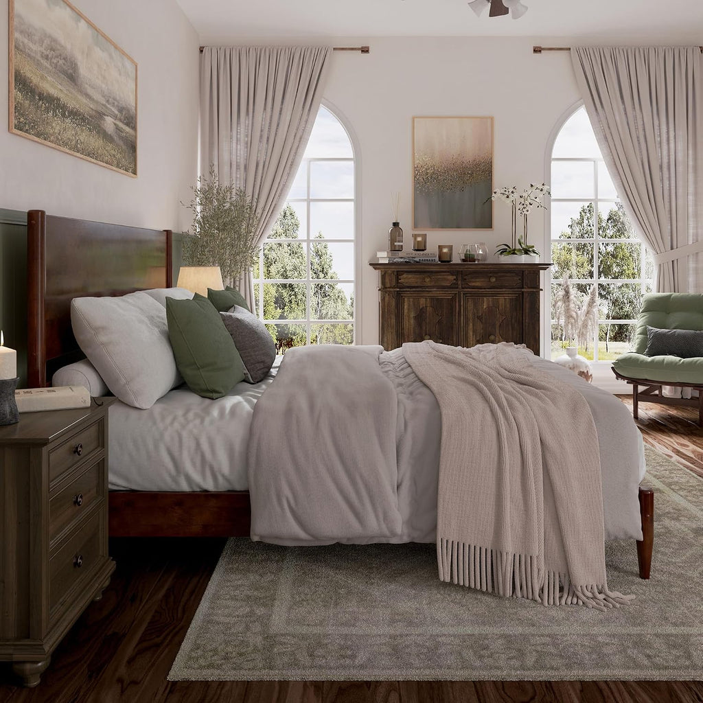 Pasadena King Solid Wood Low Profile Platform Bed, Walnut