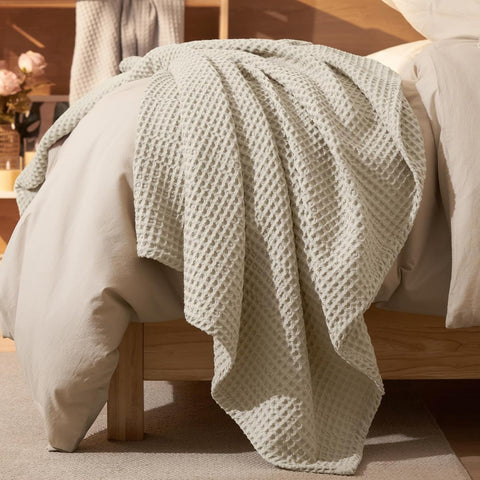 Ultra Soft Waffle Weave Blanket Throw Blanket, Lightweight Breathable Cooling Skin-Friendly Throw for Spring Summer