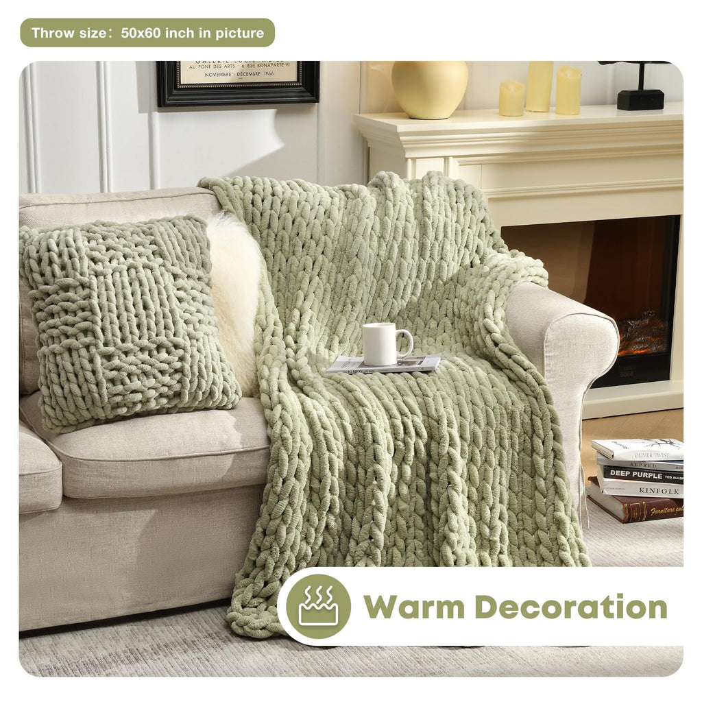 Soft Chunky Knit Blanket, 60X80 in Handmade Thick Chenille Yarn Throw Without Shedding & Raveling, Aesthetic & Cozy
