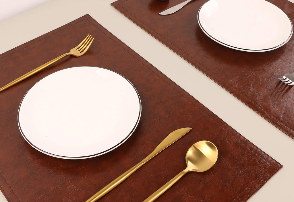 Waterproof PU Placemats, Faux Leather Dining Table Mat, Set of 4, Easy to Wipe Off Scrub Vinyl Mat, Heat & Stain
