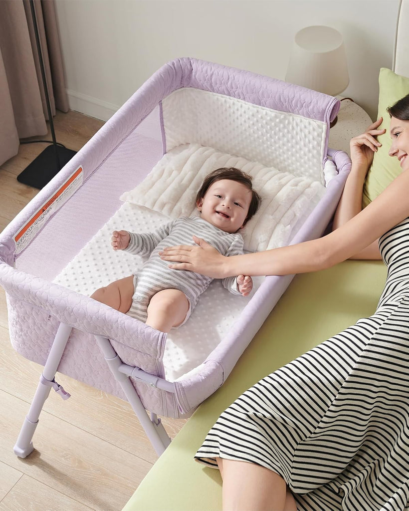 Bassinet Bedside Sleeper for Baby, 2 in 1 Baby Crib for Newborn, Bedside Bassinet with 4 Auto-Lock Wheels &