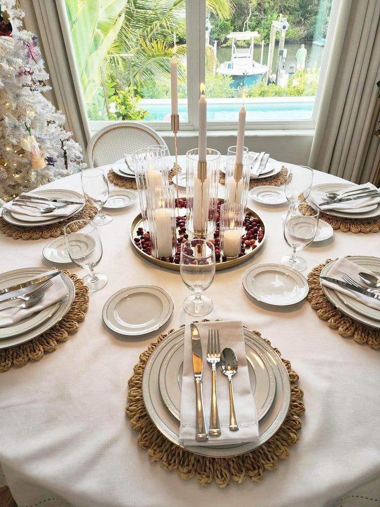 13.8" Set of 8 Round Woven Corn Husk Placemats