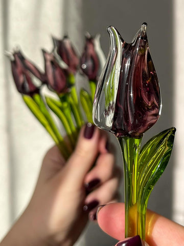 Purple Glass Tulip Flower Figurine - Hand-Blown Murano-Style Sculpture - Art Glass Tulip Ornament for Vase or Planter