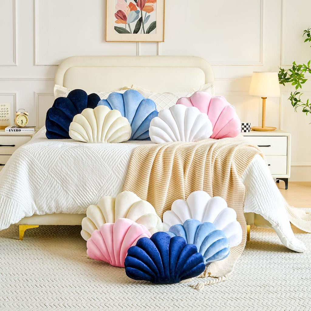 Navy Blue Seashell Throw Pillows, Shell Shaped Throw Pillows, 18 Inch Soft Velvet Home Decorative Pillow Plush