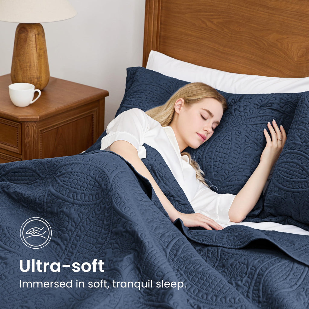 Oversized King Size Quilt Bedding Set Navy Bedspreads - Oversized King Lightweight Bedspread Comforter - Coin Pattern
