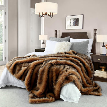 Plush Faux Fur Blanket King Size, Long Pile Brown with Black Tipped Throws, Oversized Super Warm, Fuzzy, Elegant