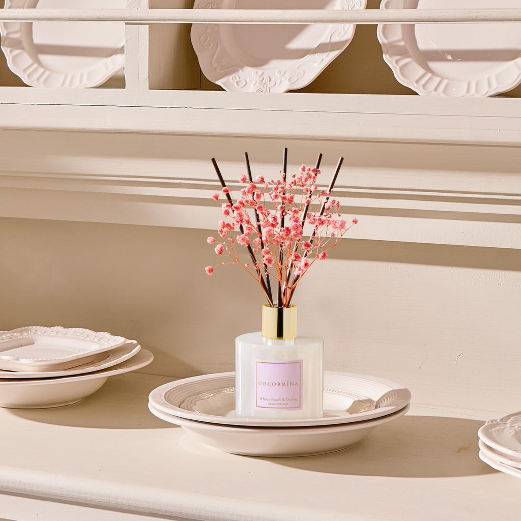 Reed Diffuser Sets - 6.7 oz. White Peach& Oolong Scented Diffuser with 8 Sticks Home Fragrance Reed Diffuser Shelf