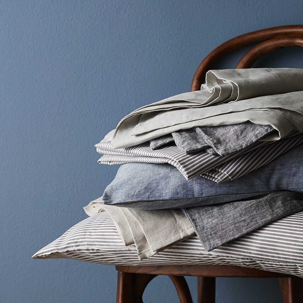 Sheets Stripe Grey - 6 Piece 1500 Supreme Collection Fine Brushed Microfiber Deep Pocket Sheet Set