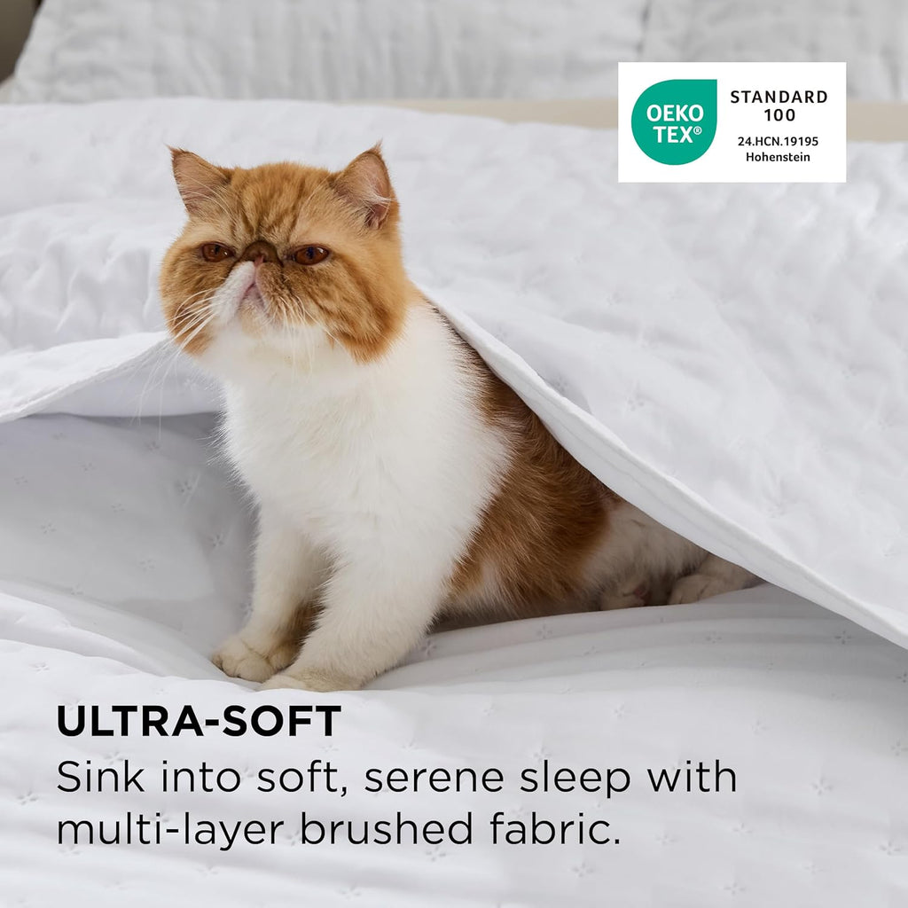 Quilts Queen - Lightweight Comforter Queen for Summer, Bright White Bedspread Quilt with Clover Pattern, Soft