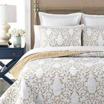 King Quilt Set 3-Piece, Cotton Blend Reversible Bedspread, Elegant Beige Embroidery Pattern Coverlet with 2