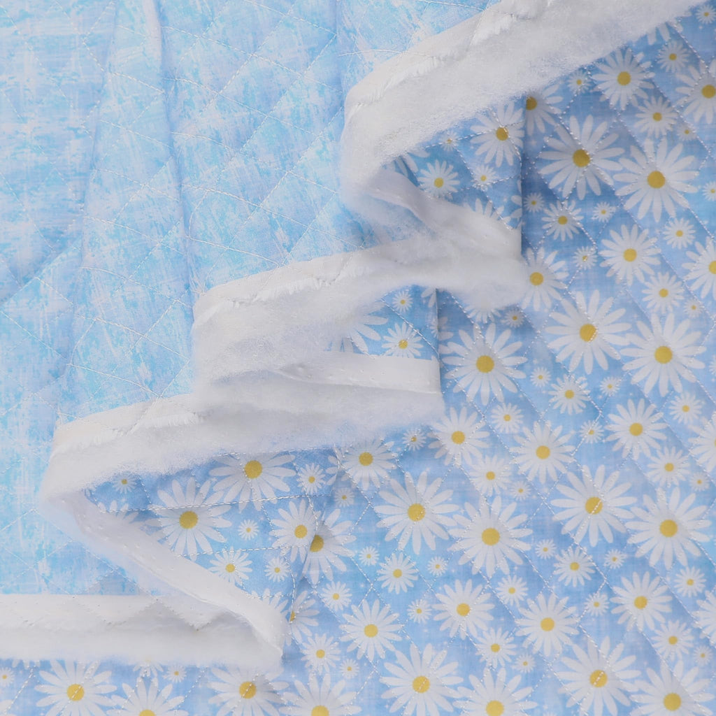 Double Faced Quilted Cotton, Daisy Floral Lt Blue