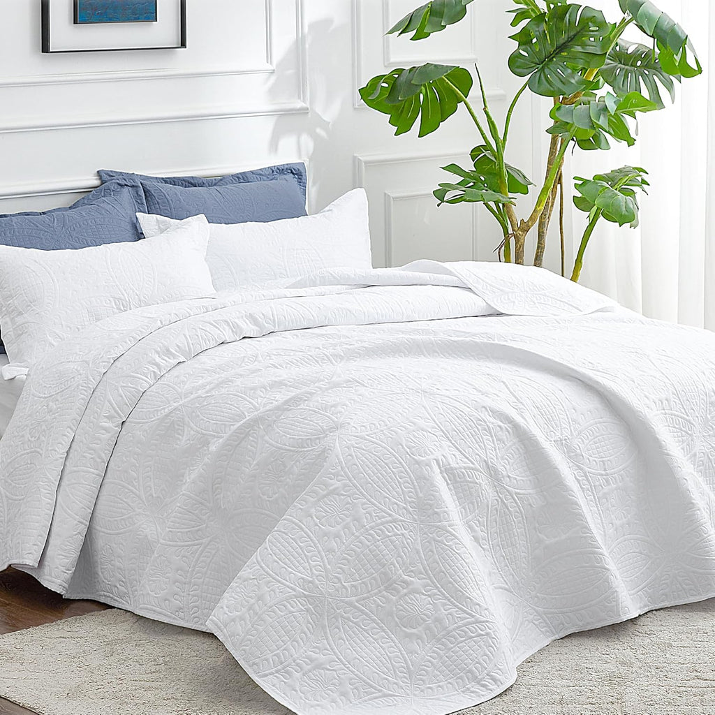 King Quilt Set White Bedspreads - Soft Bed Summer Lightweight Bedspread Comforter - Modern Style Coin Pattern