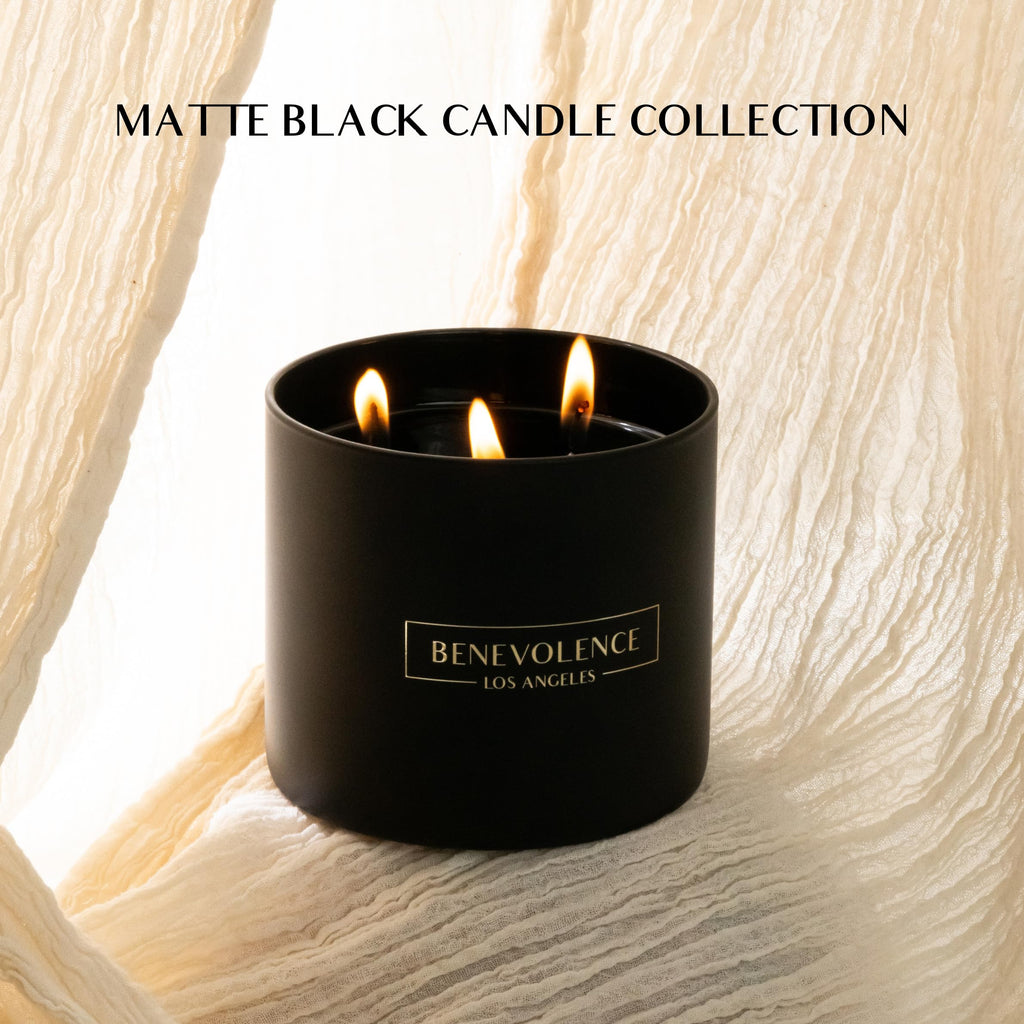 Premium Black Berries Large 3-Wick Scented Candle - 45-Hour Burn - Luxury Natural Soy Candle - Aromatherapy & Room