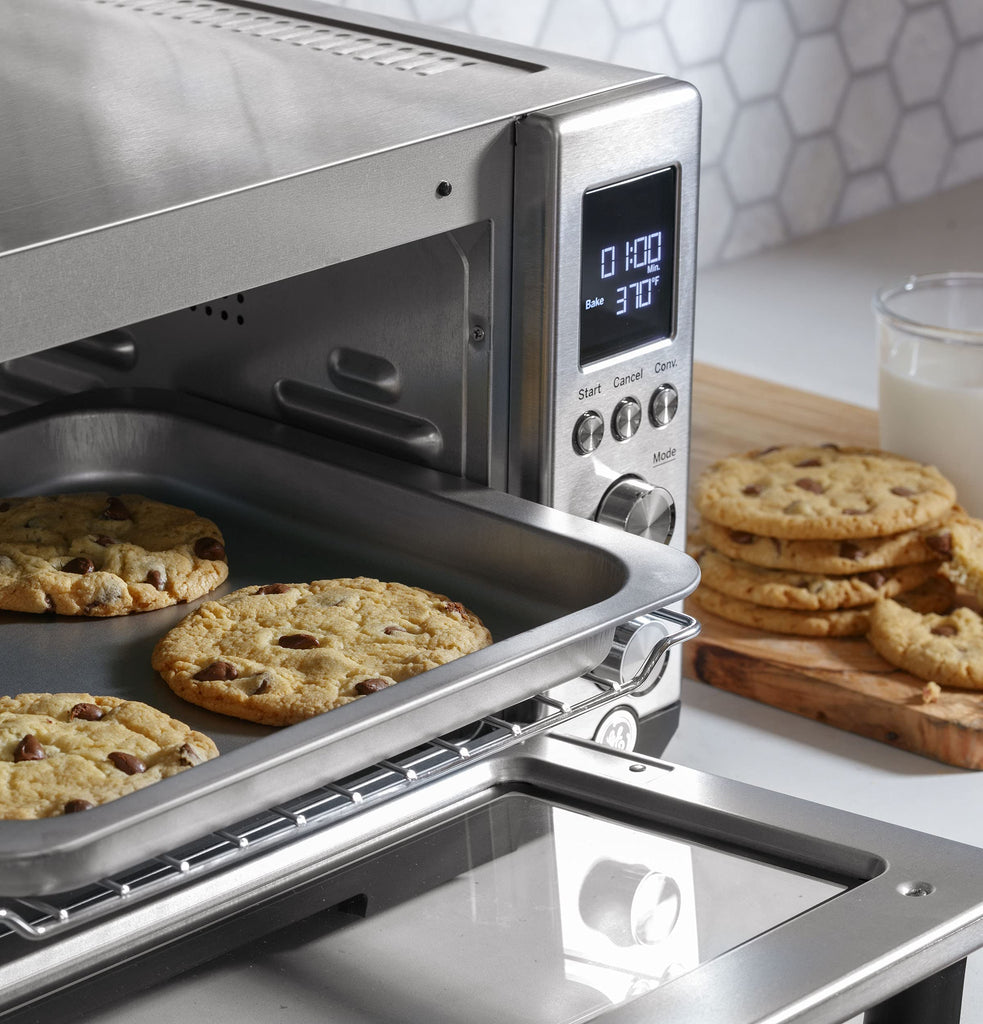 GE Convection Toaster Oven | Calrod Heating Technology | Large Capacity Toaster Oven Complete With 7 Cook Modes &
