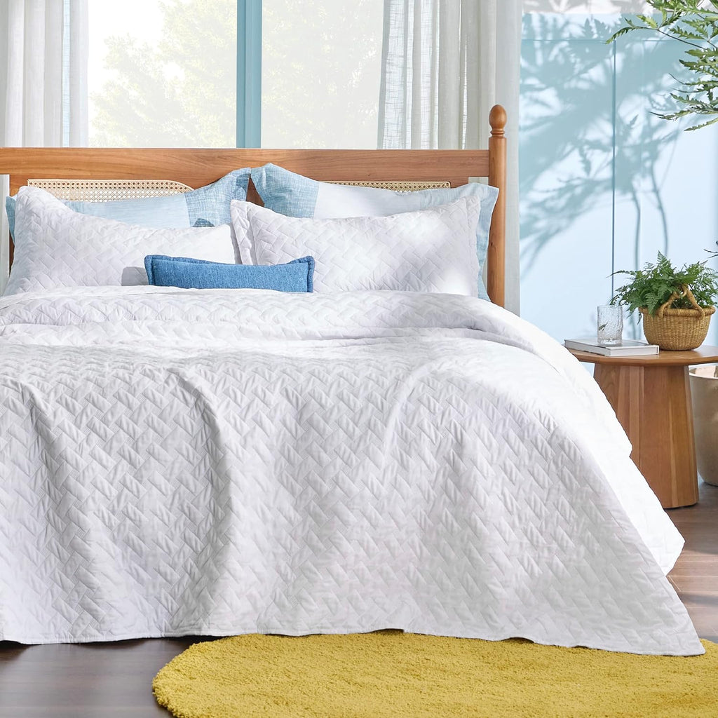 Quilts Queen - Lightweight Bedspreads Queen with Basket Weave Pattern, Soft Quilt Bedding Set, White Comforter Set