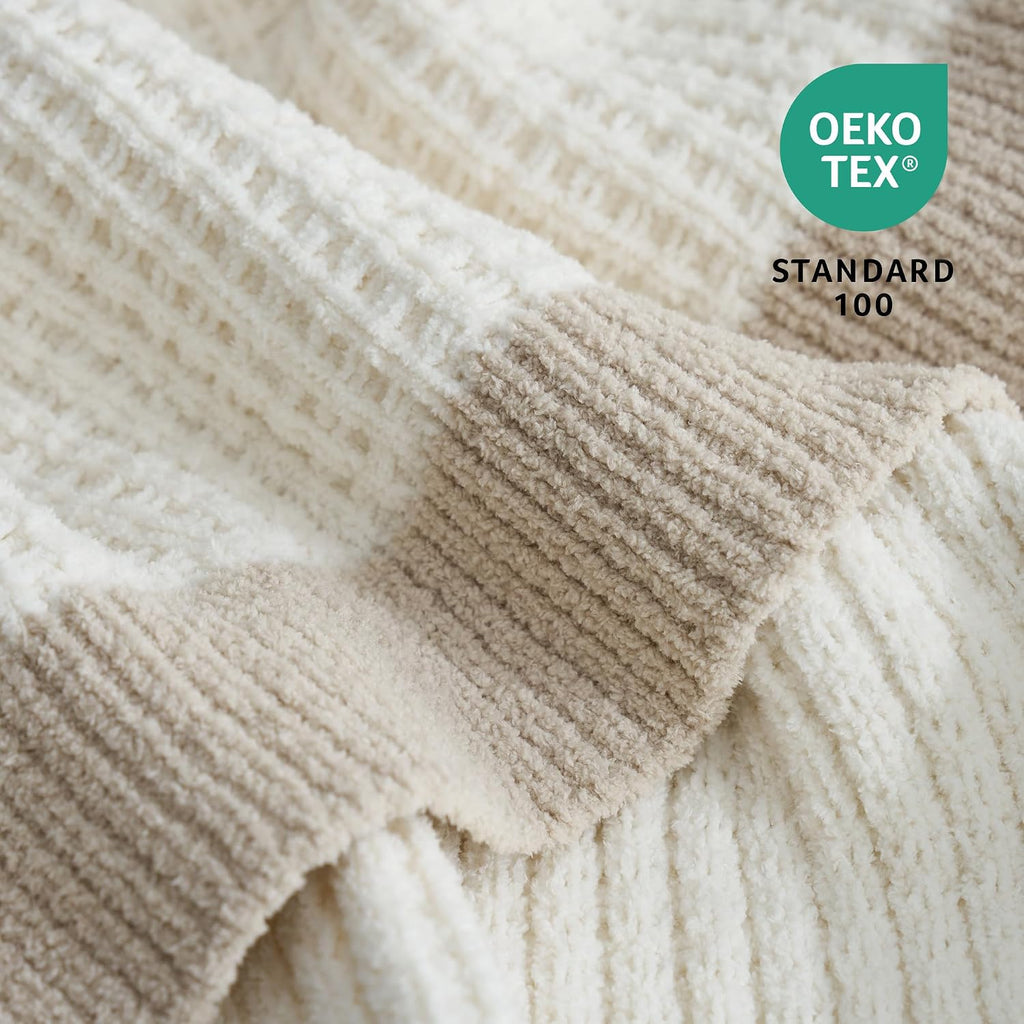 Chenille Throw Blanket, Soft Cozy Waffle Throw, Warm Yet Lightweight, Breathable All-Season Throws for Women Men