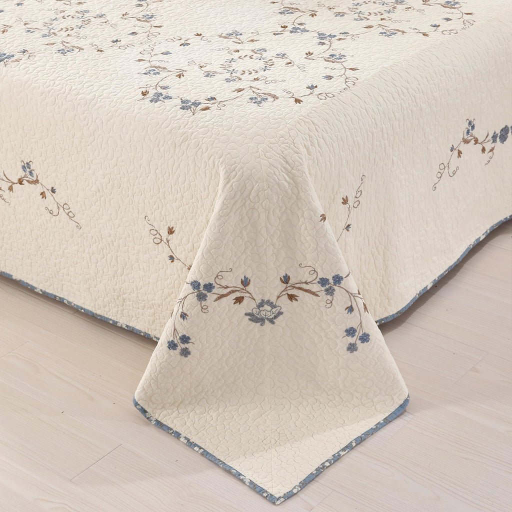 Quilt Set Blue Floral 3D Embroidery Pattern 3 PCS 100% Cotton Reversible Quilted Embroidered Decorative Bedspreads