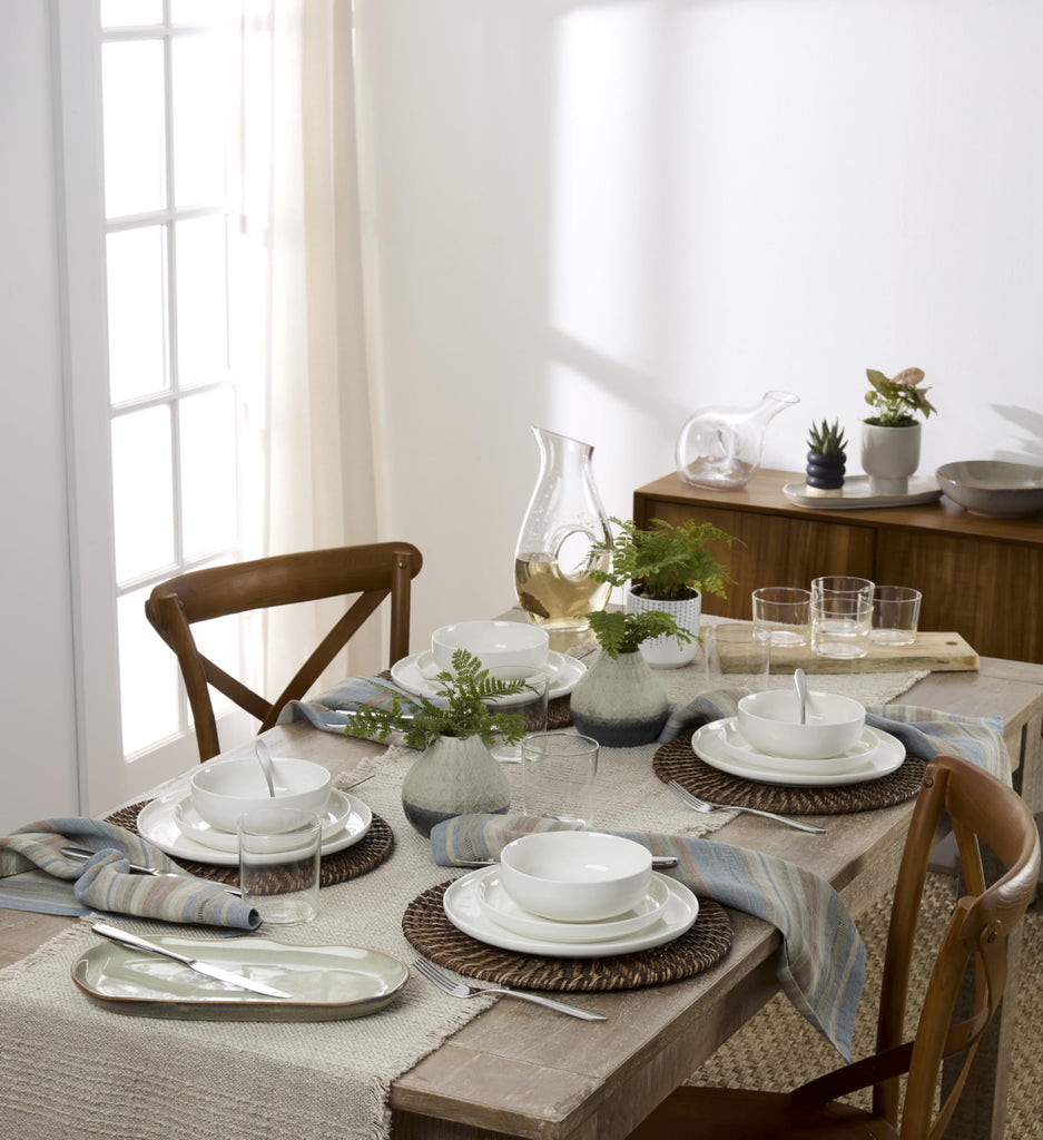 24 Seven White Porcelain 18-Piece Dinnerware Set for 6