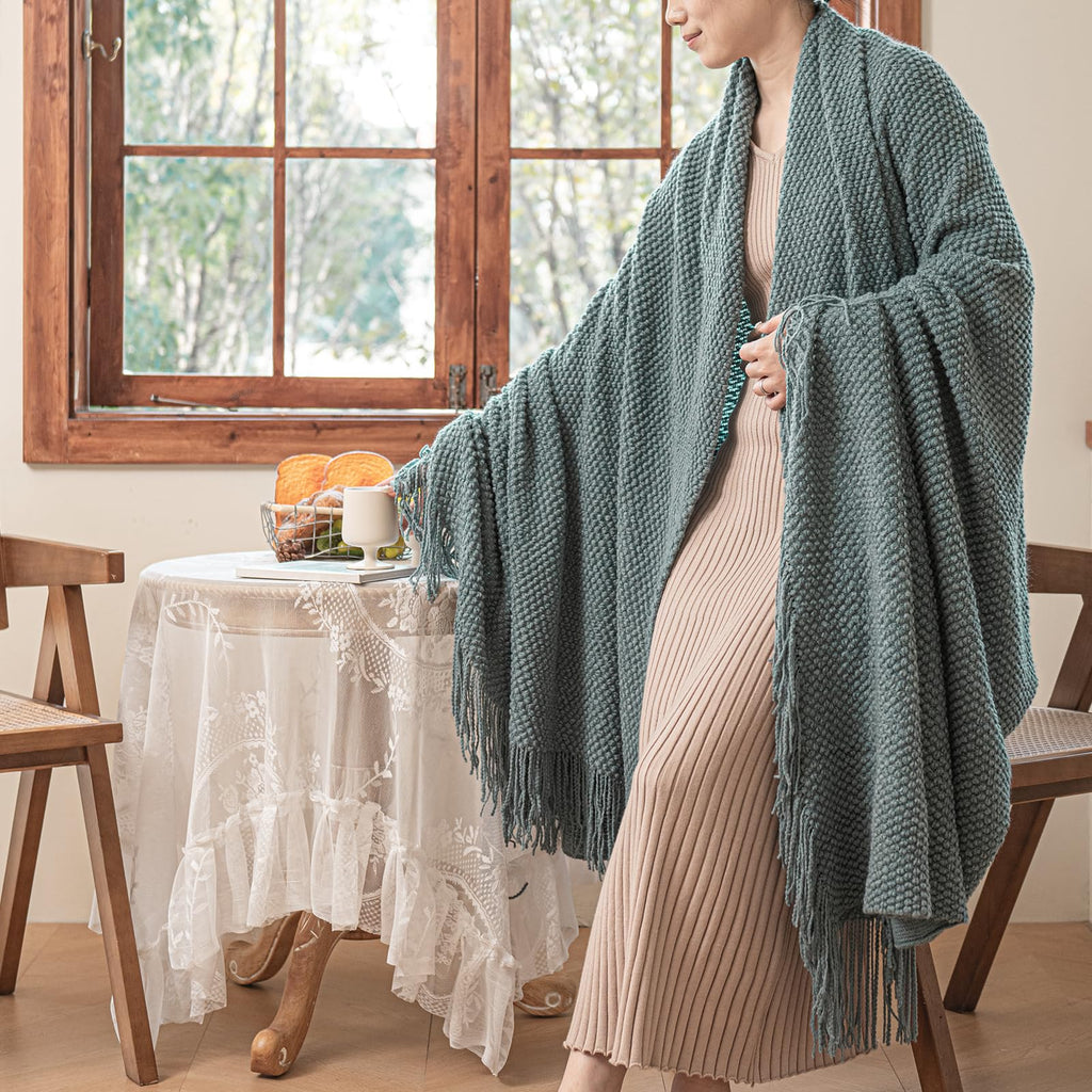 Textured Knit Throw Blanket with Tassel Fringe for Sofa Bed Couch
