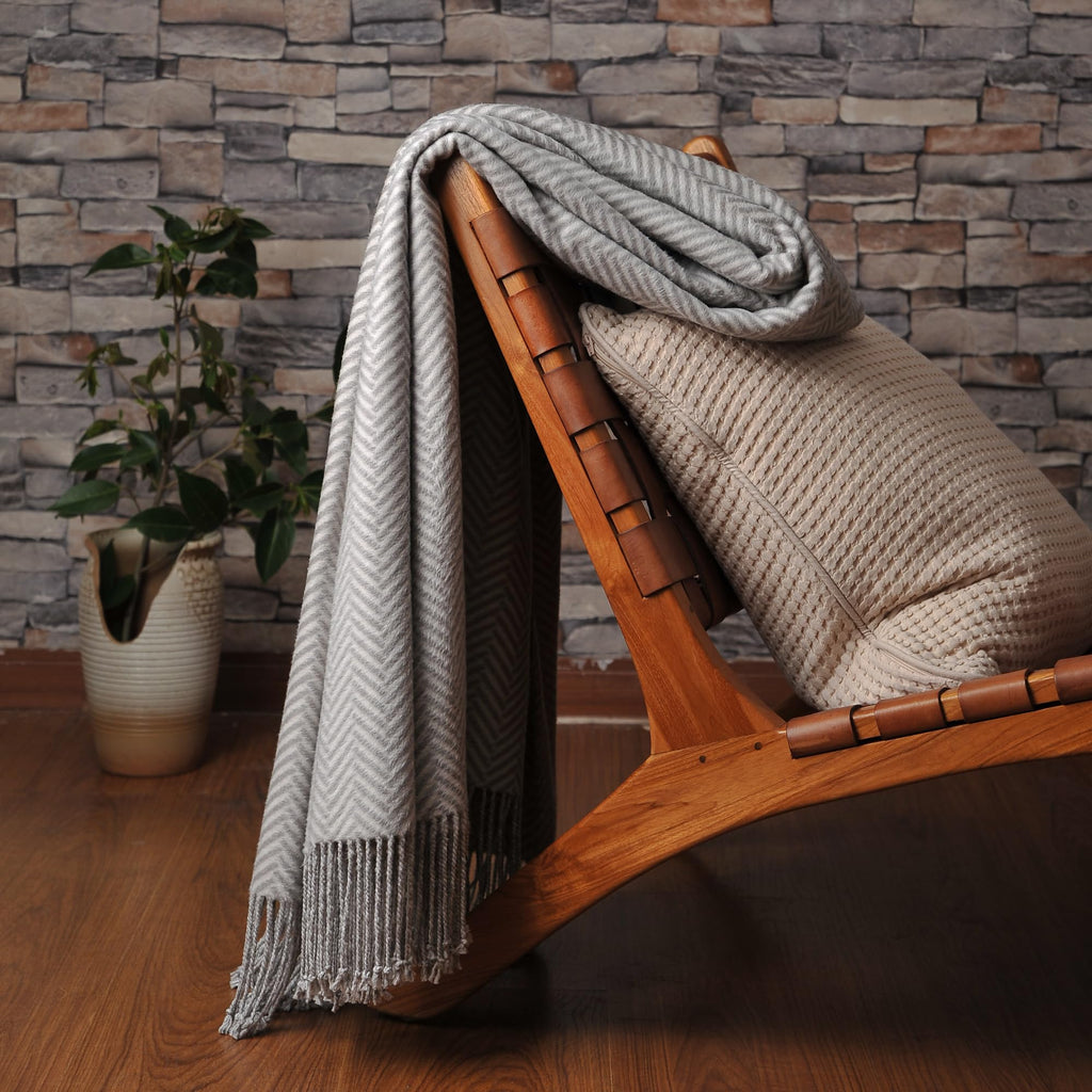 Silk Throw Blanket with Hand-Knotted Fringe, Natural, Soft & Breathable (Herringbone Gray)