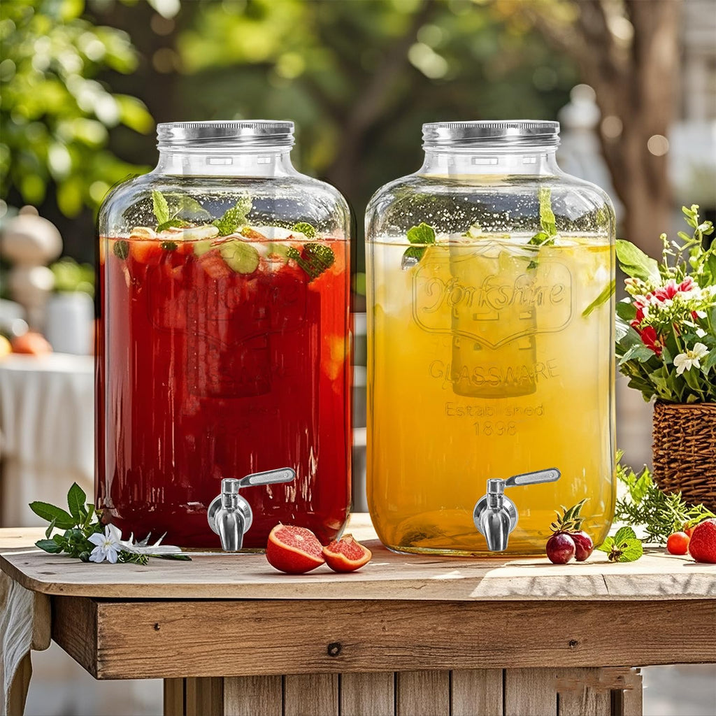 2 Gallon Glass Drink Dispenser with Stainless Steel Spigot,1 Pack Water Lemonade Dispensers for Parties