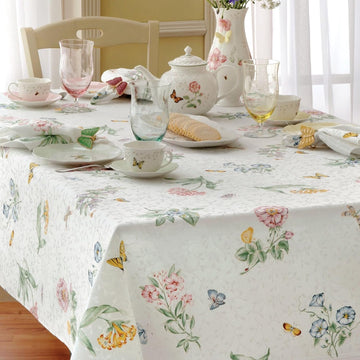 Butterfly Meadow Damask Tablecloth, Multicolor, 60" W x 120" L