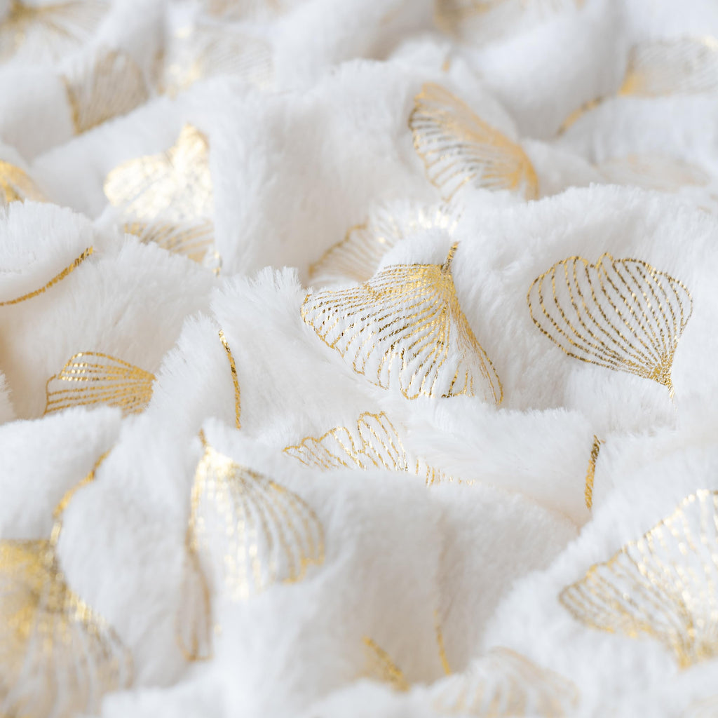 Luxury Gold Foil Ginkgo Leaf Throw Blanket, Soft Sherpa Fleece Reversible Blanket, Plush Fluffy Decorative Throw for