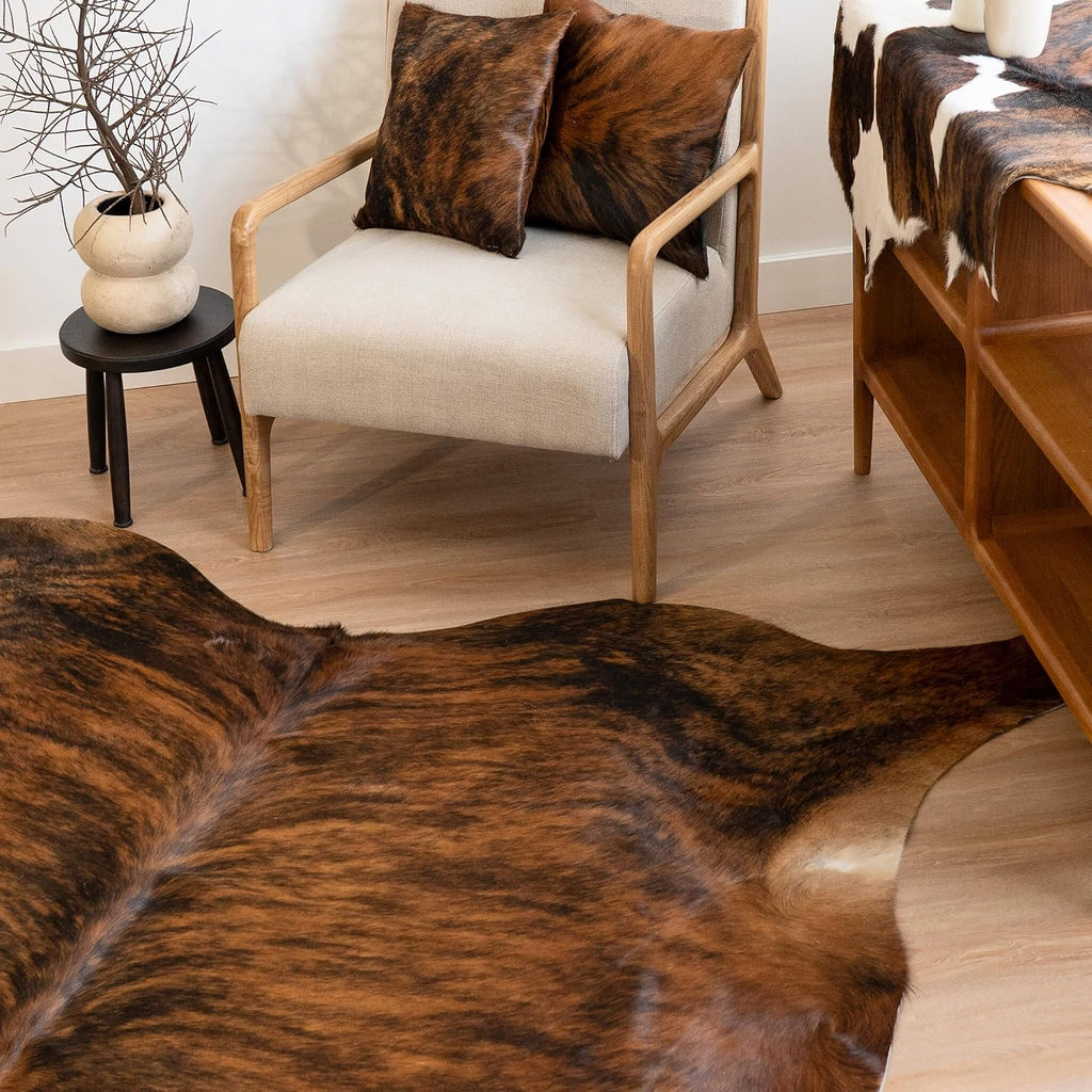 100% Genuine Brazilian Cowhide Rug - Brindle - Luxury Cowskin Leather Area Rug Décor 7 x 6 feet