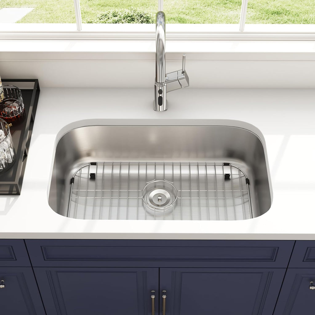 32 Inch Undermount Curved Spacious Single Bowl Kitchen Sink | 304 Stainless Steel, 18 Gauge Thickness, Brushed Satin