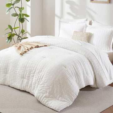 Queen Comforter Set White Seersucker 7 Pieces Bed in a Bag Queen Comforter Set with Sheets