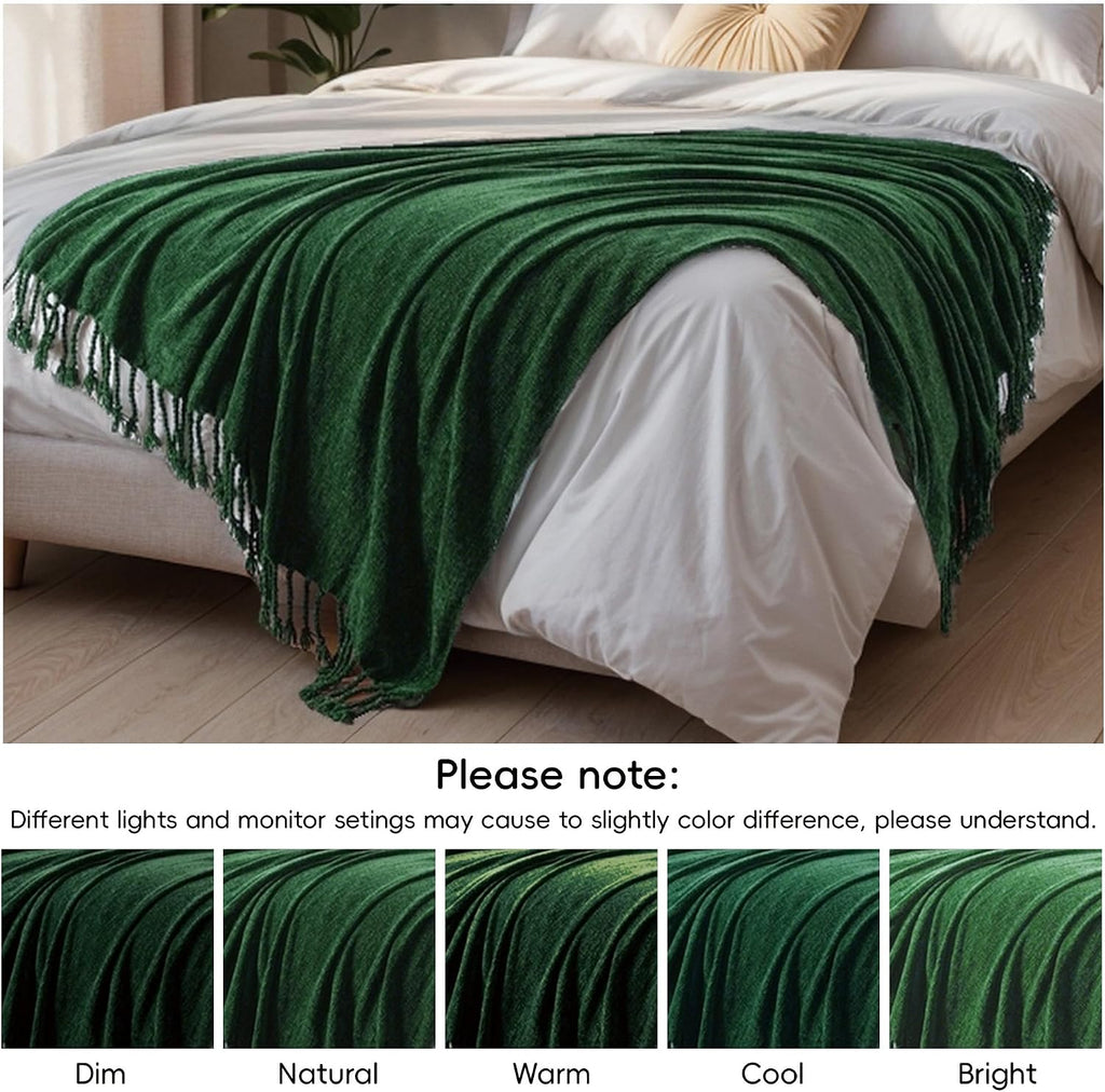 Christmas Green Chenille Throw Blanket, Soft Cozy Knit Blanket with Fringe Tassels, Lightweight Holiday Farmhouse