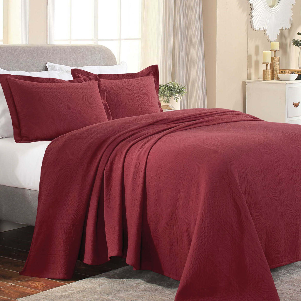 Cotton Bedspread, Jacquard Woven Matelasse Bedding, King, Garnet