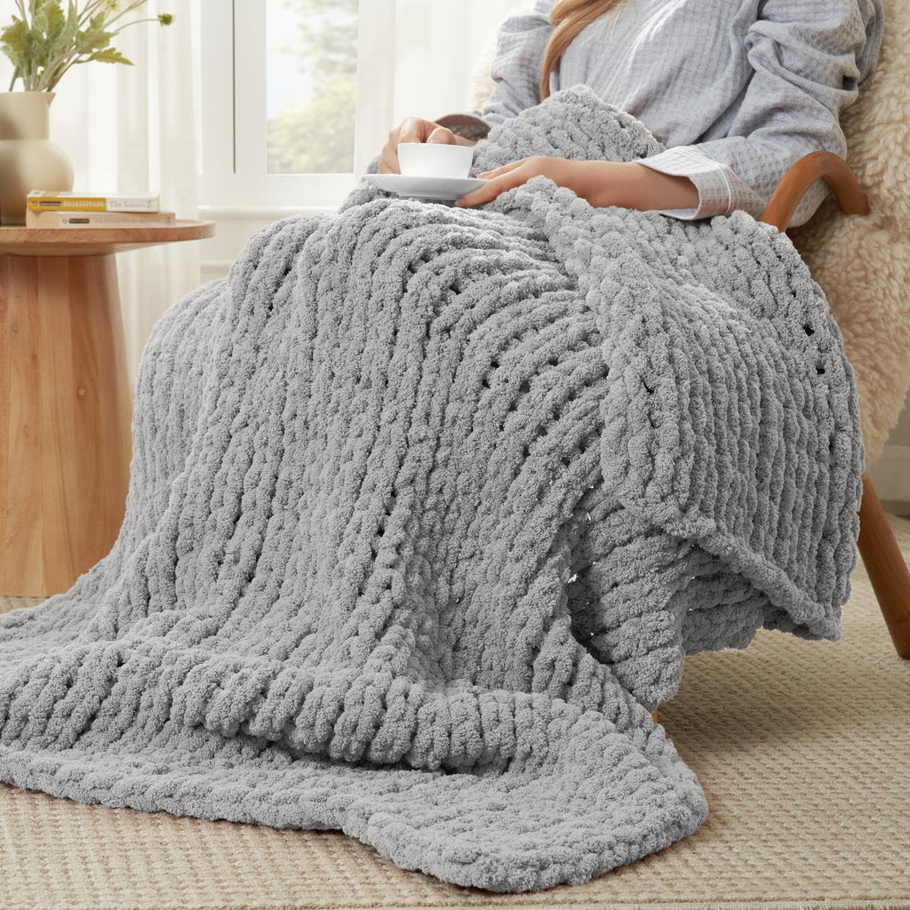 Chenille Chunky Knit Throw Blanket 50"x60", Light Grey