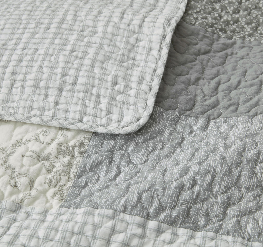 Caleb 3-Piece Muted Gray White Ivory Floral Plaid Rectangular Patchwork Quilt Set - Pre-Washed Cotton Quilted