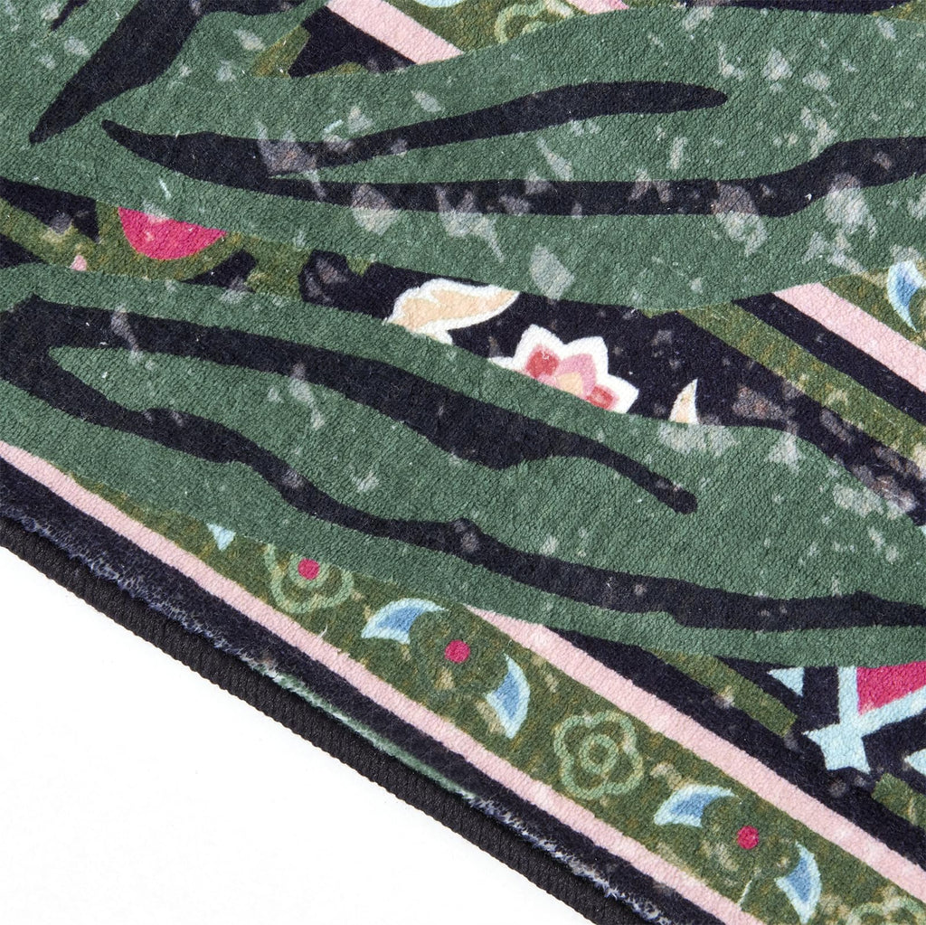 Oriental Tropical Kitchen Runner Rug Washable, Thin Stain Resistant Black Boho Bathroom Runner Rug Entryway