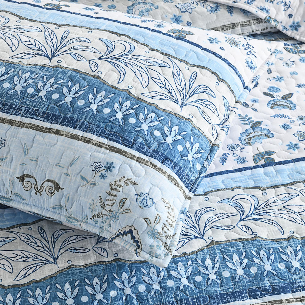 Boho Quilt Blue Bohemian Floral Quilt Bedding Set, Soft Lightweight Comforter Set for All Season