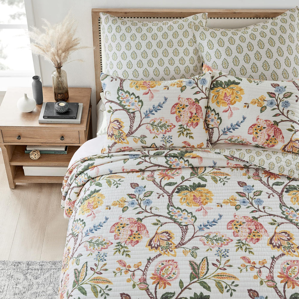 Maileen Dusty Rose Quilt Set - Quilt and One Standard Sham - Floral - Dusty Rose Ochre Blue Green Brown
