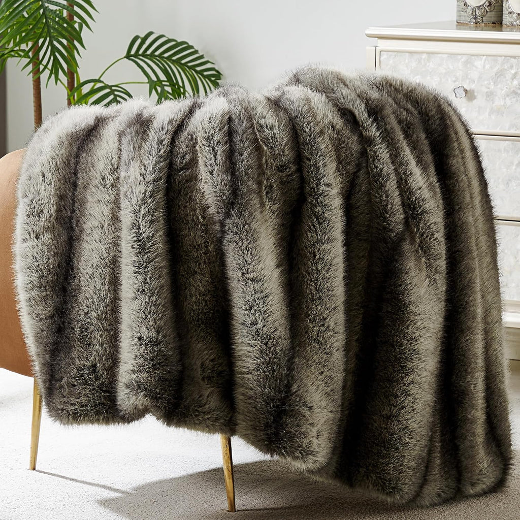 Premium Luxury Fuzzy Animal Skin Faux Fur Throw Blanket 50" x 60", High-end Reversible Cozy Thick Wolf Fluffy Fox