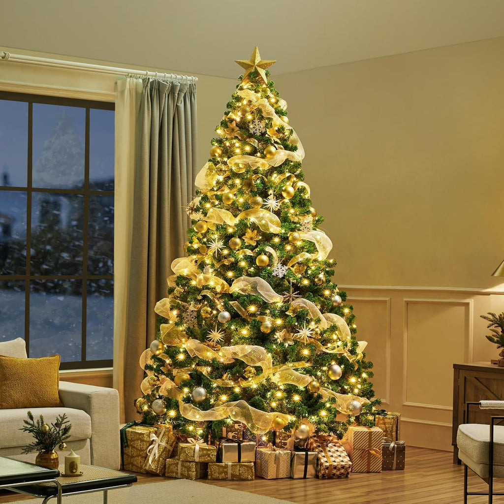 Prelit Artificial Christmas Tree with 900 Warm White Lights